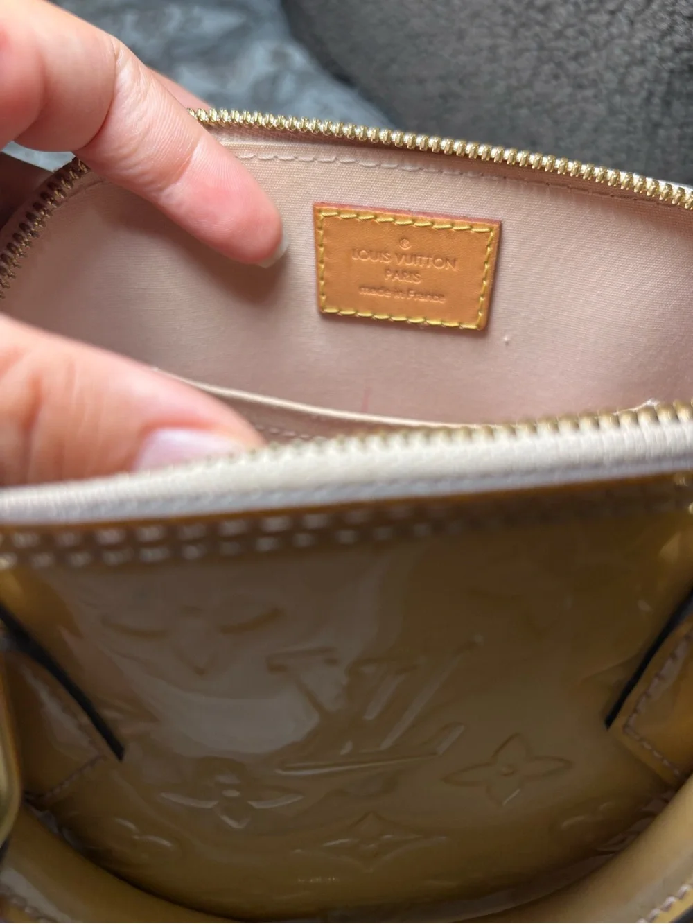 Louis Vuitton Vernis Alma BB Satchel in Beige Patent